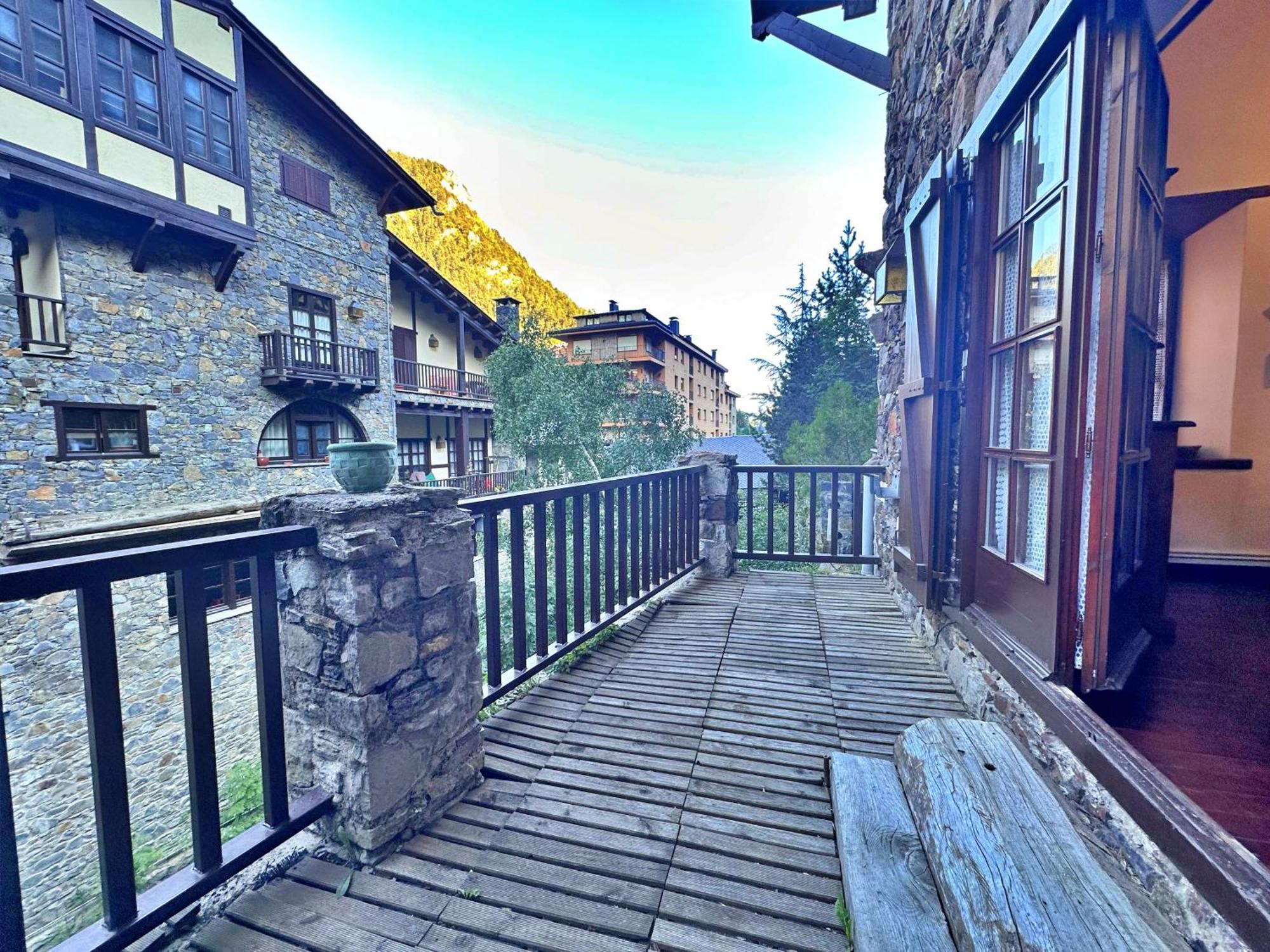 D2, Bordes d'Arinsal, Duplex Rustico con chimenea, Arinsal , zona Vallnord Exterior foto